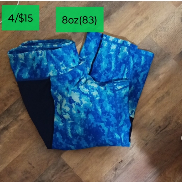Reebok Pants - Reebok athletic capris leggings